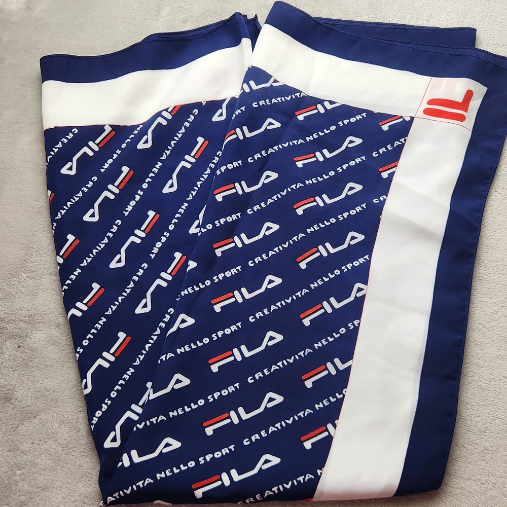 Fila Square Silky Scarf Creativita Nello Sport Repeat Logo 32x32 Blue Sporty